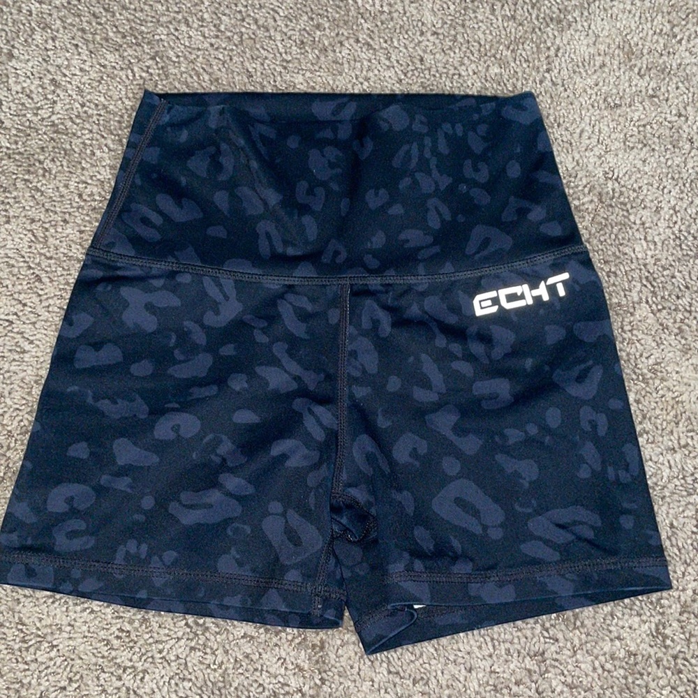 ECHT leopard print shorts